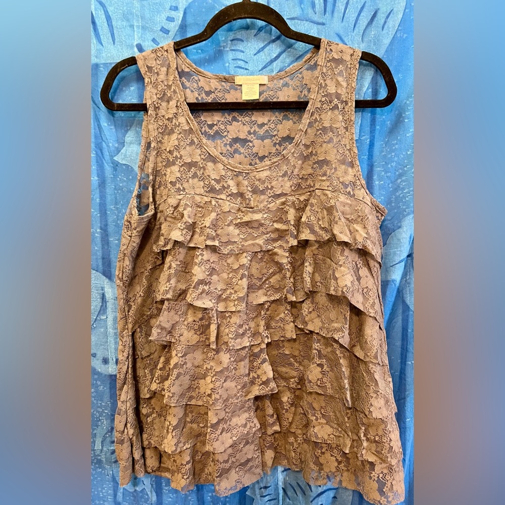 Gray Sleeveless Ruffled Tank Top